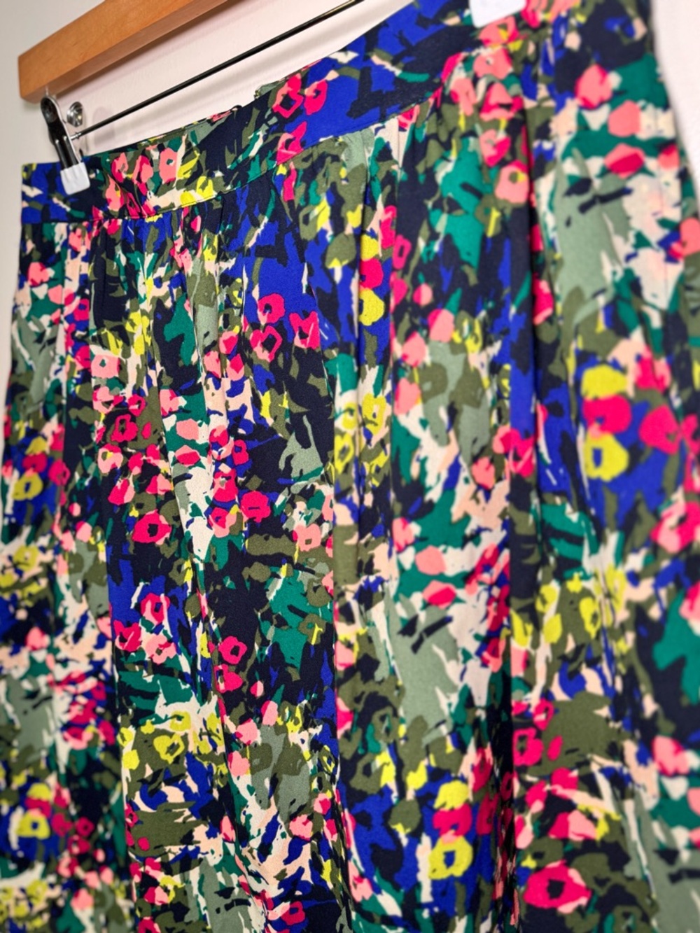 J. Crew Summer Abstract Floral Skirt Size 10 - Picture 4 of 7